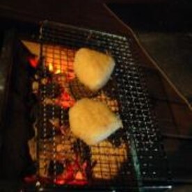 気ままにアウトドア 炭火で甘味噌焼きおにぎり レシピ 作り方 By こ び ん 楽天レシピ 気ままにアウトドア 炭火で甘味噌焼きおにぎり レシピ 作り方 By こ び ん 楽天レシピ